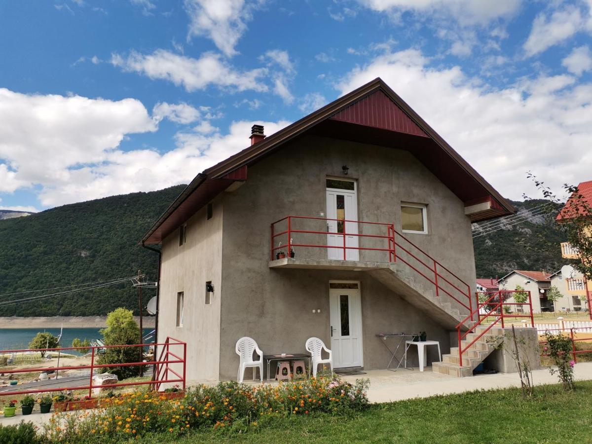 Apartment Osmajic Плужине Екстериор снимка